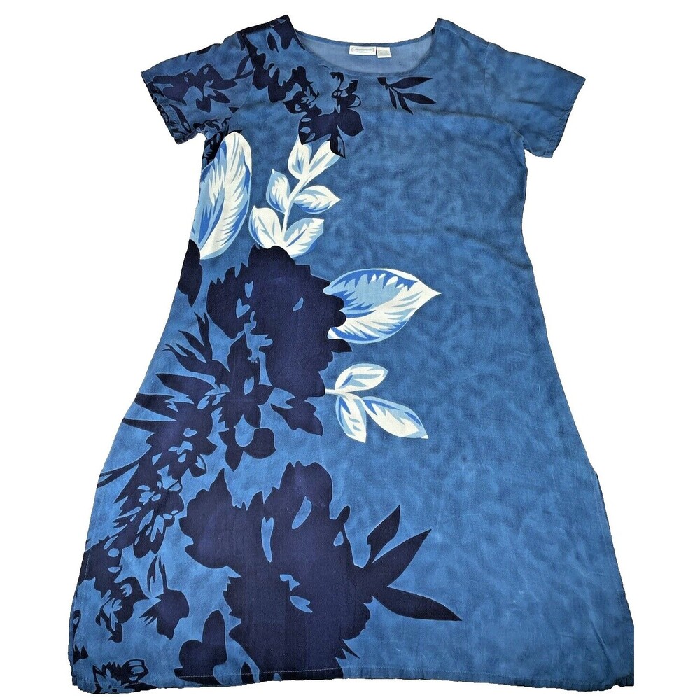 National Since 1952 Hawaiian Dress Women’s Petit Large Blue White Floral Pattern